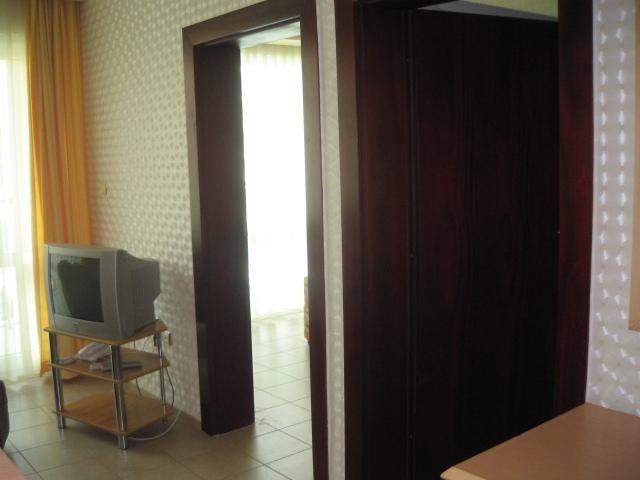 Planeta Hotel & Aquapark Free Beach Access Napospart Szoba fotó A pocket door