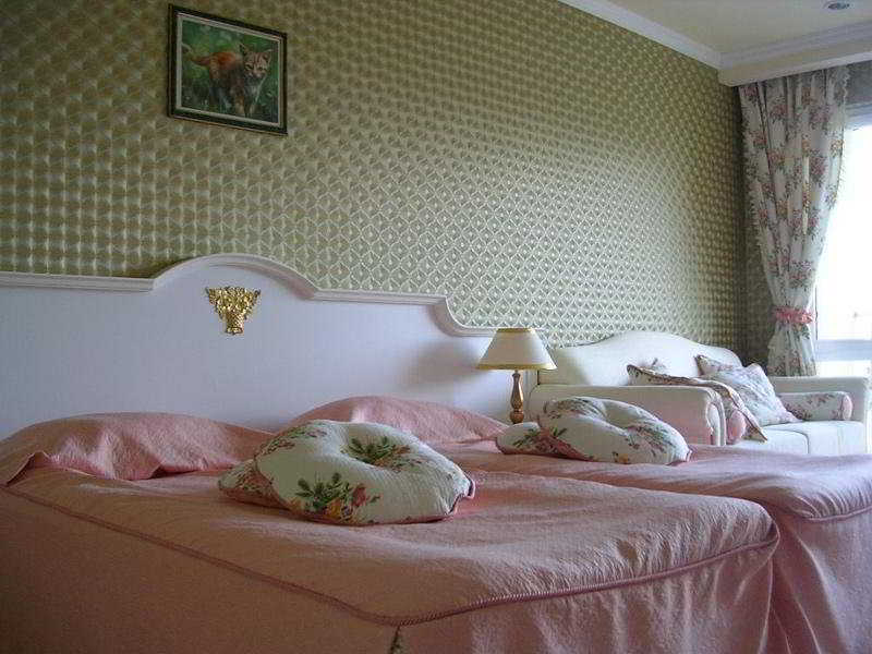 Planeta Hotel & Aquapark Free Beach Access Napospart Kültér fotó A bedroom at the hotel